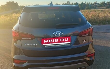 Hyundai Santa Fe III рестайлинг, 2018 год, 1 800 000 рублей, 6 фотография