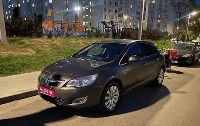 Opel Astra J, 2011 год, 600 000 рублей, 1 фотография