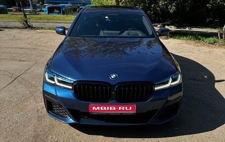 BMW 5 серия, 2021 год, 6 940 000 рублей, 1 фотография