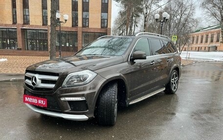 Mercedes-Benz GL-Класс, 2015 год, 3 800 000 рублей, 11 фотография
