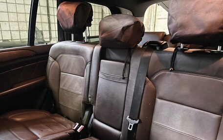 Mercedes-Benz GL-Класс, 2015 год, 3 800 000 рублей, 28 фотография