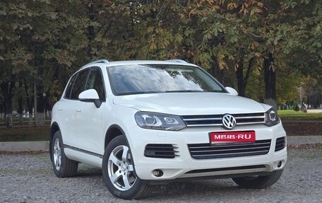 Volkswagen Touareg III, 2011 год, 1 990 000 рублей, 1 фотография