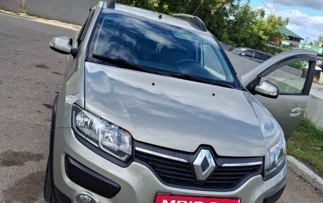 Renault Sandero II рестайлинг, 2018 год, 800 000 рублей, 1 фотография