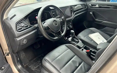 Volkswagen T-Roc I, 2021 год, 1 275 000 рублей, 6 фотография