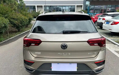 Volkswagen T-Roc I, 2021 год, 1 275 000 рублей, 4 фотография