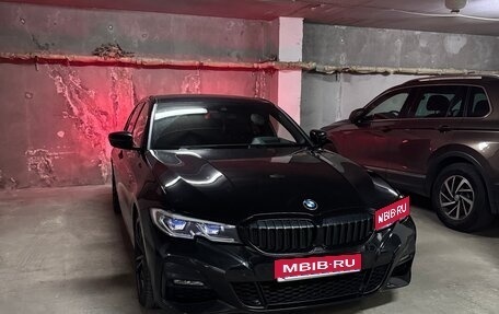 BMW 3 серия, 2019 год, 3 800 000 рублей, 1 фотография