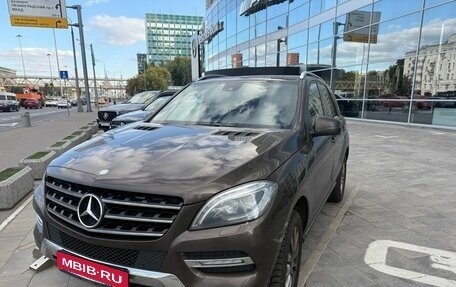 Mercedes-Benz M-Класс, 2012 год, 2 000 000 рублей, 1 фотография