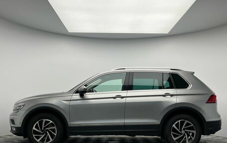 Volkswagen Tiguan II, 2018 год, 2 350 000 рублей, 8 фотография
