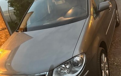 Volkswagen Touran III, 2008 год, 615 000 рублей, 1 фотография