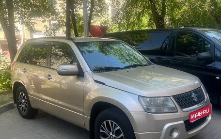 Suzuki Grand Vitara, 2010 год, 1 300 000 рублей, 1 фотография