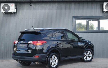 Toyota RAV4, 2014 год, 1 899 999 рублей, 7 фотография