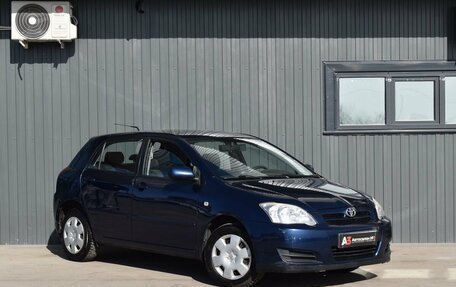 Toyota Corolla, 2005 год, 549 999 рублей, 3 фотография