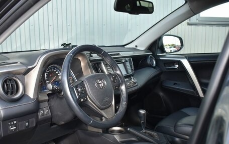 Toyota RAV4, 2014 год, 1 899 999 рублей, 14 фотография