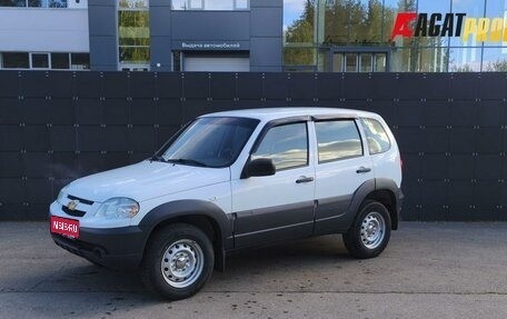 Chevrolet Niva I рестайлинг, 2018 год, 670 000 рублей, 1 фотография