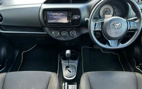 Toyota Vitz, 2016 год, 820 000 рублей, 16 фотография