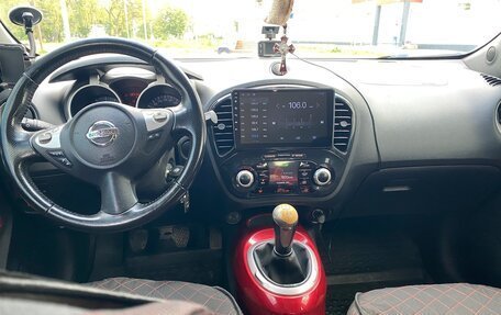 Nissan Juke II, 2012 год, 700 000 рублей, 13 фотография