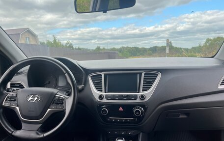 Hyundai Solaris II рестайлинг, 2019 год, 1 220 000 рублей, 8 фотография