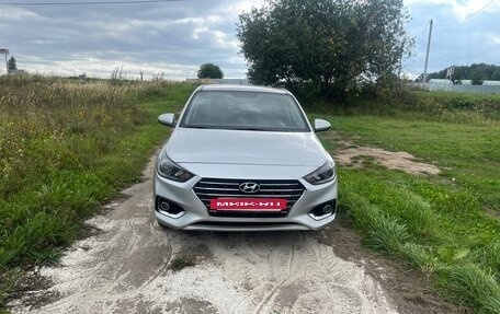 Hyundai Solaris II рестайлинг, 2019 год, 1 220 000 рублей, 3 фотография