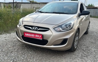 Hyundai Solaris II рестайлинг, 2012 год, 615 000 рублей, 1 фотография