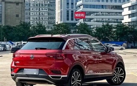 Volkswagen T-Roc I, 2021 год, 1 250 000 рублей, 4 фотография
