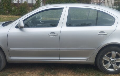 Skoda Octavia, 2011 год, 800 000 рублей, 3 фотография
