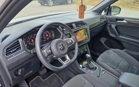 Volkswagen Tiguan II, 2021 год, 2 250 000 рублей, 5 фотография