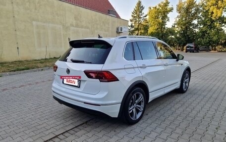 Volkswagen Tiguan II, 2021 год, 2 250 000 рублей, 3 фотография