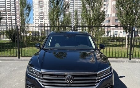 Volkswagen Touareg III, 2021 год, 6 900 000 рублей, 1 фотография