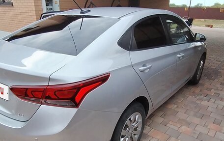 Hyundai Solaris II рестайлинг, 2018 год, 1 200 000 рублей, 4 фотография