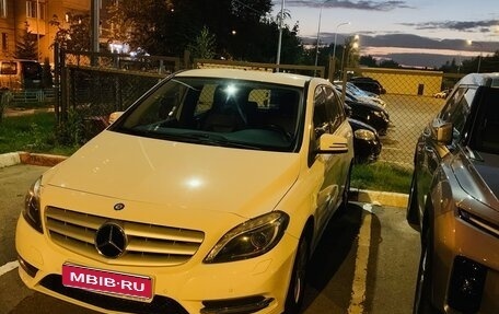 Mercedes-Benz B-Класс, 2014 год, 1 250 000 рублей, 1 фотография