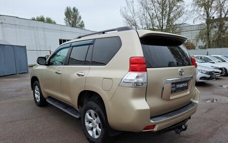 Toyota Land Cruiser Prado 150 рестайлинг 2, 2011 год, 2 319 000 рублей, 8 фотография