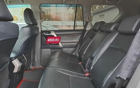 Toyota Land Cruiser Prado 150 рестайлинг 2, 2011 год, 2 319 000 рублей, 15 фотография