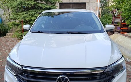 Volkswagen Polo VI (EU Market), 2020 год, 1 580 000 рублей, 1 фотография