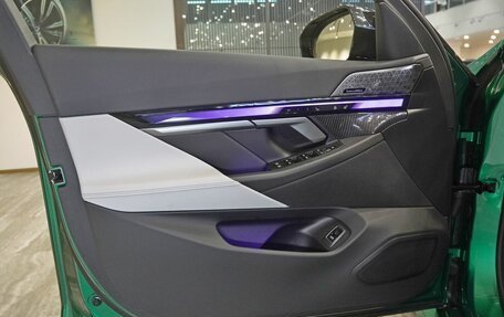 BMW M5, 2024 год, 8 фотография