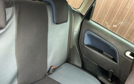 Ford Fiesta, 2004 год, 220 000 рублей, 6 фотография