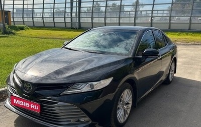 Toyota Camry, 2018 год, 3 050 000 рублей, 1 фотография