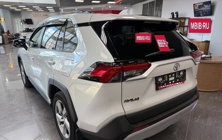 Toyota RAV4, 2020 год, 3 150 000 рублей, 3 фотография