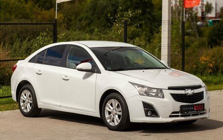 Chevrolet Cruze II, 2015 год, 895 000 рублей, 3 фотография