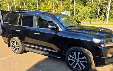 Toyota Land Cruiser 200, 2018 год, 7 200 000 рублей, 7 фотография
