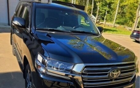 Toyota Land Cruiser 200, 2018 год, 7 200 000 рублей, 8 фотография