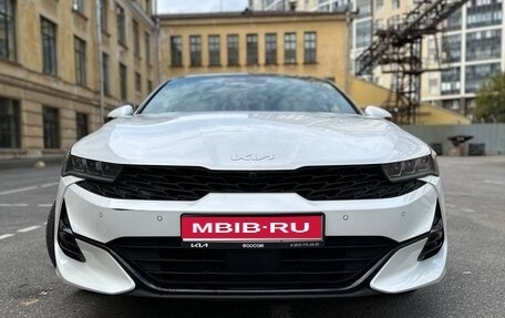 KIA K5, 2022 год, 3 000 000 рублей, 1 фотография