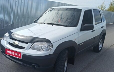 Chevrolet Niva I рестайлинг, 2014 год, 470 000 рублей, 1 фотография