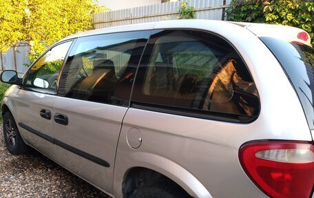 Chrysler Voyager IV, 2002 год, 370 000 рублей, 1 фотография