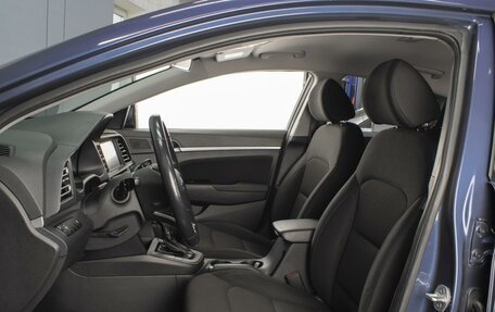 Hyundai Elantra VI рестайлинг, 2019 год, 1 380 000 рублей, 10 фотография