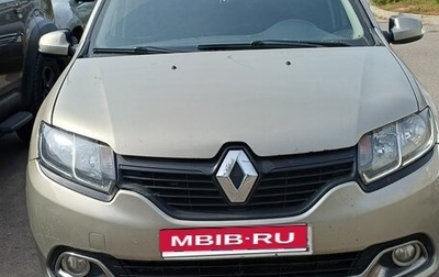 Renault Logan II, 2014 год, 699 999 рублей, 1 фотография