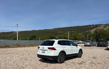 Volkswagen Tiguan II, 2019 год, 3 500 000 рублей, 6 фотография
