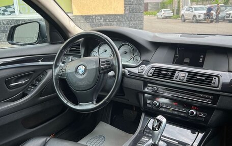 BMW 5 серия, 2012 год, 1 300 000 рублей, 1 фотография