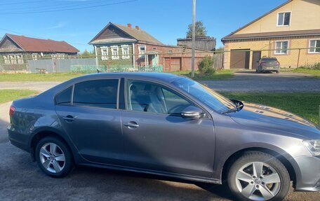 Volkswagen Jetta VI, 2015 год, 1 050 000 рублей, 1 фотография