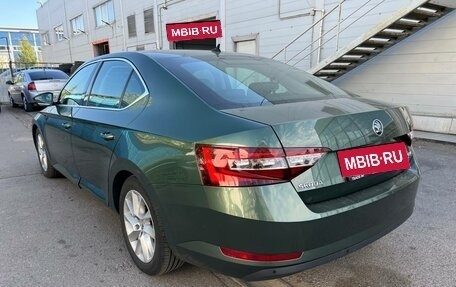Skoda Superb III рестайлинг, 2018 год, 1 799 000 рублей, 4 фотография