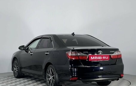 Toyota Camry, 2015 год, 1 900 000 рублей, 7 фотография
